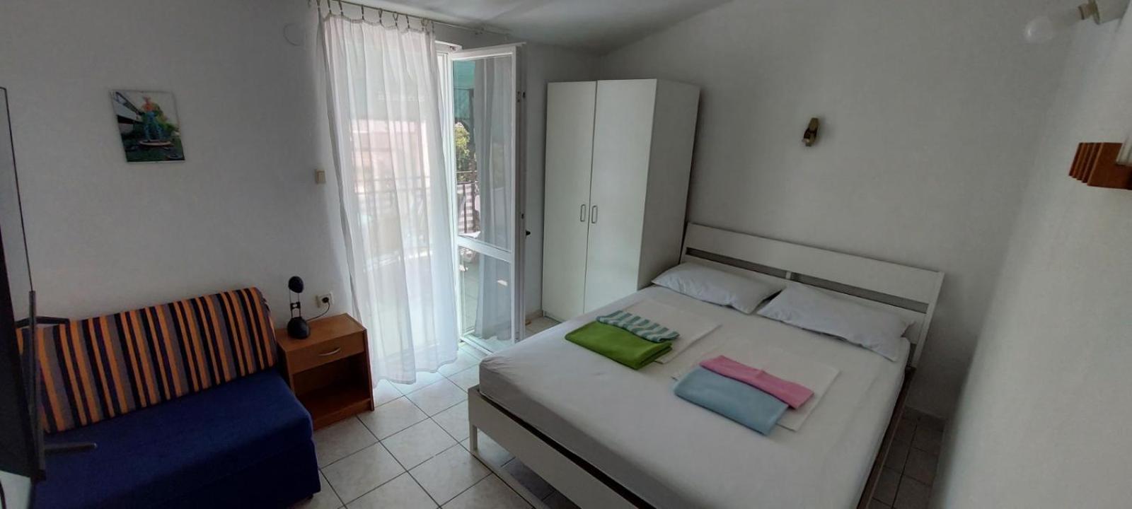 Apartments Iva I Marko مارينا المظهر الخارجي الصورة