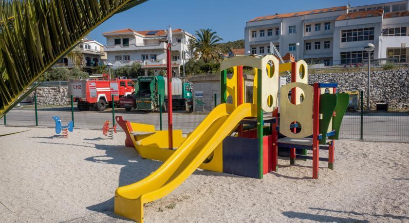 Apartments Iva I Marko مارينا المظهر الخارجي الصورة